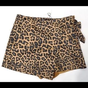 Zara leopard faux suede skort/mini skirt shorts